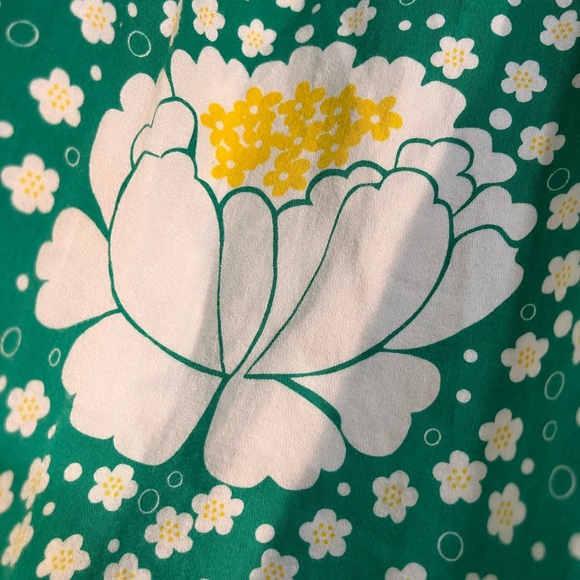 H&M Green Dress with White Floral Design - Picture 2 of 6